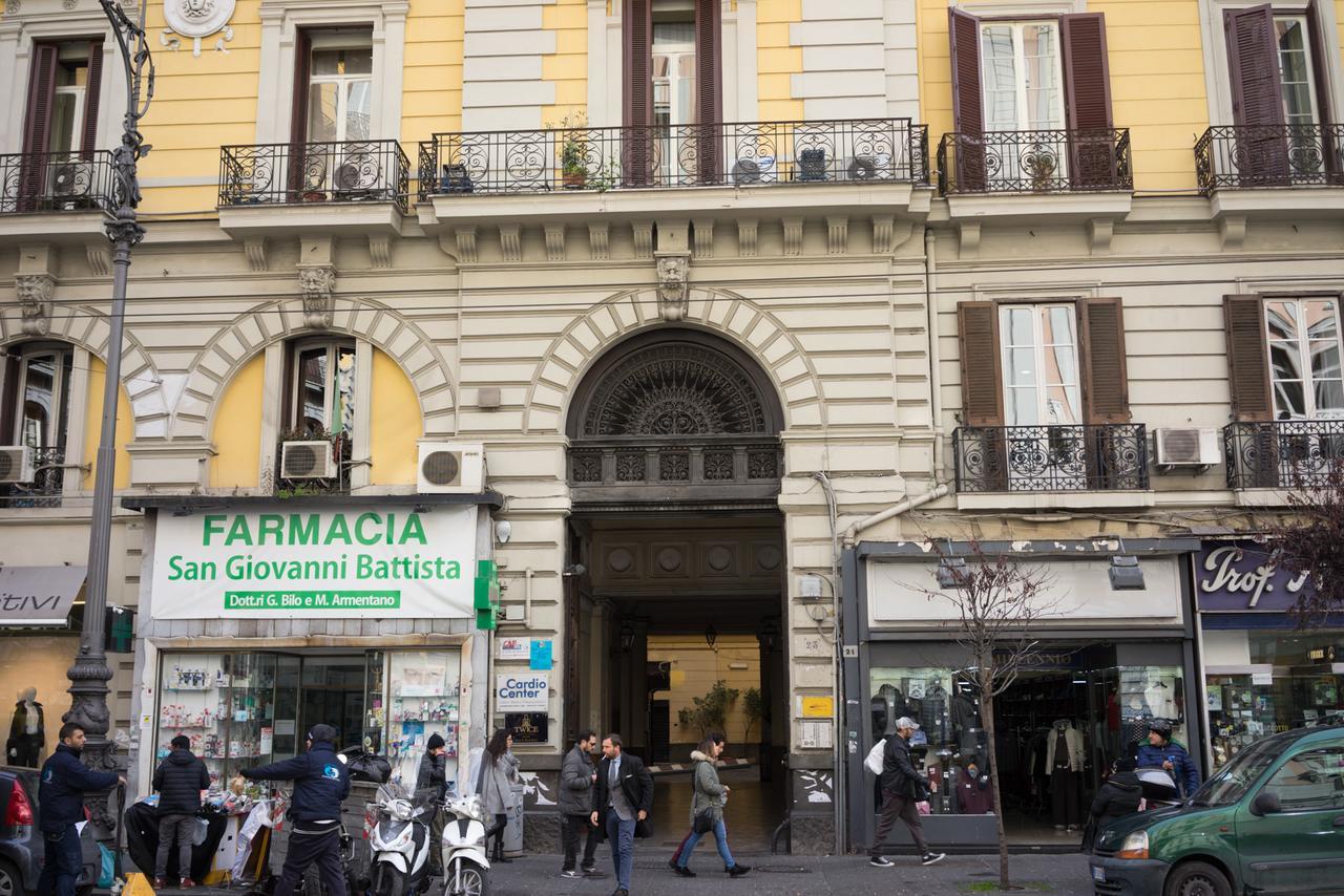 Twice - Naples Bed & Breakfast Bagian luar foto