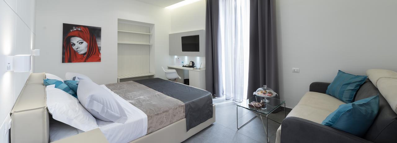 Twice - Naples Bed & Breakfast Bagian luar foto
