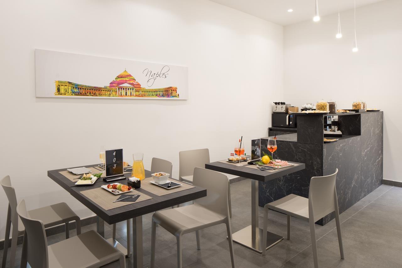 Twice - Naples Bed & Breakfast Bagian luar foto