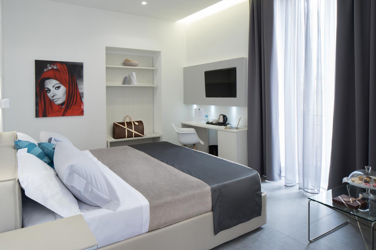 Twice - Naples Bed & Breakfast Bagian luar foto