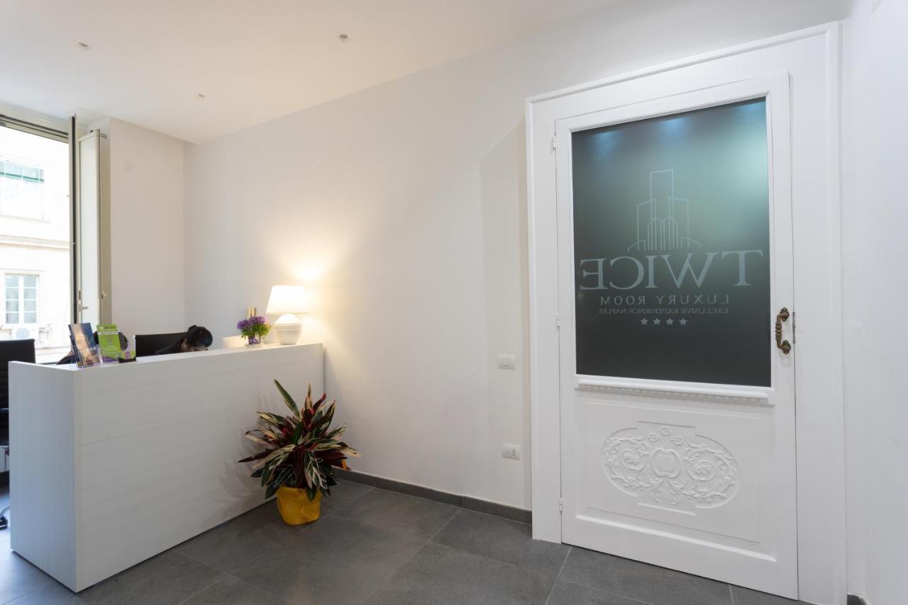 Twice - Naples Bed & Breakfast Bagian luar foto